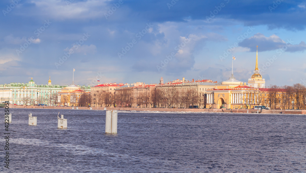 Classical view of Neva river coast with Admiralty