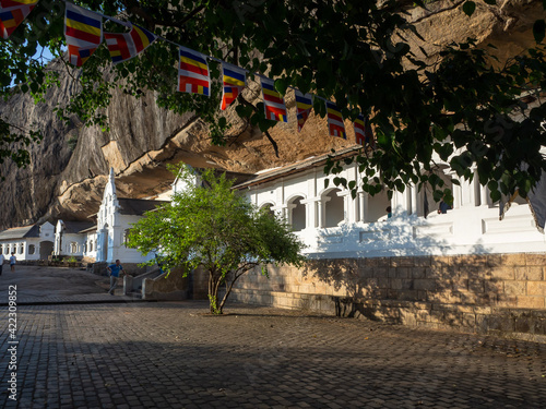 Dambulla Cave Temple, Sri lanka photo