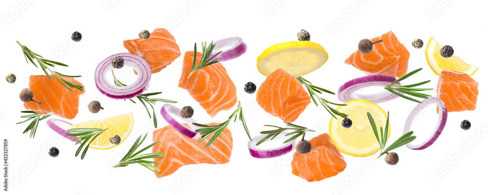 Obraz premium Pieces of delicious fresh raw salmon and different spices on white background. Banner design