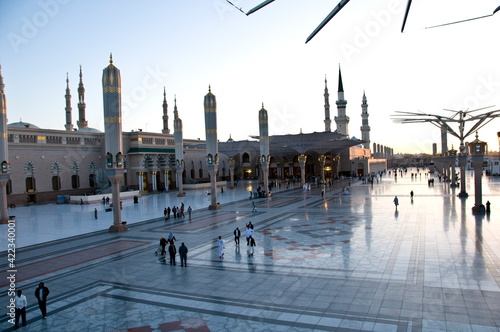 Architecture  works and creativity of Masjid al nabawi in Madinah 