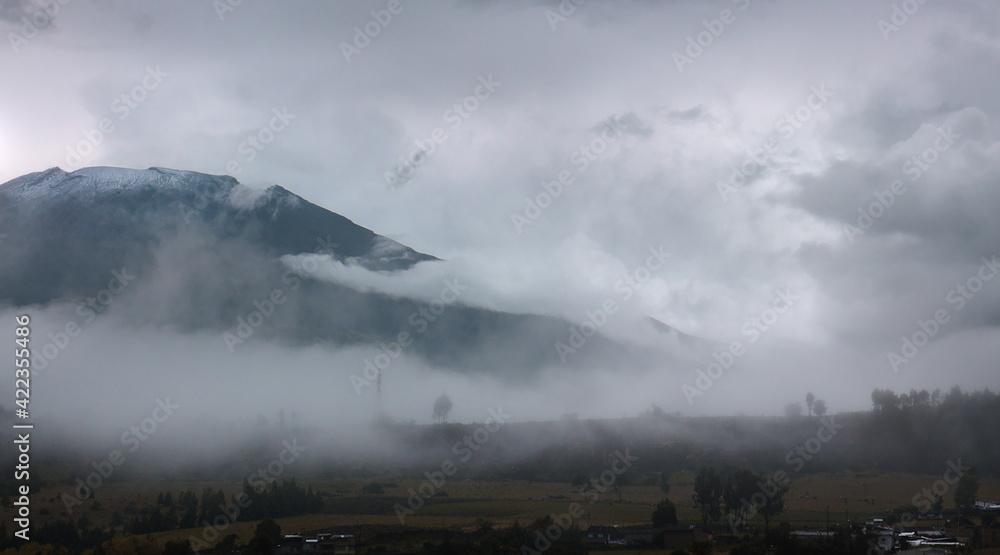 Fototapeta premium Volcán GAleras Nevado