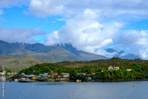 Mit der Fähre Eden von Puerto Montt nach Puerto Natales, Panoramafoto von Puerto Eden