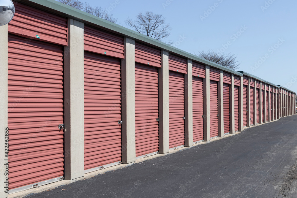 Self storage and mini storage garage units. Self storage and mini storage garage units.