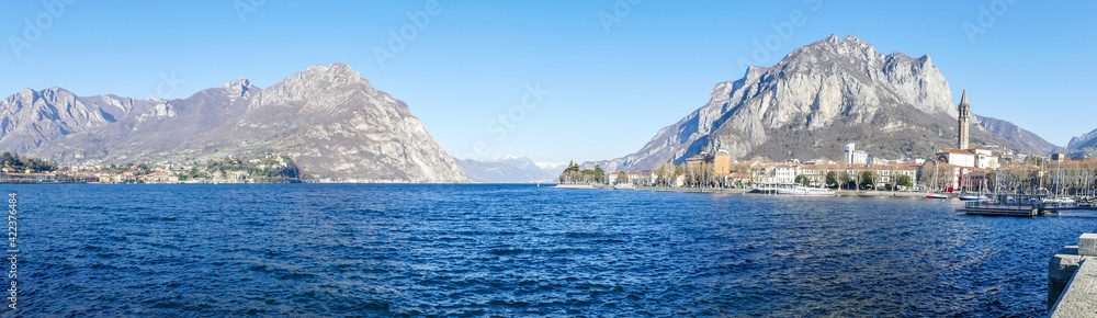 Extra wide view of the gulf of Lecco in the Lake of Como