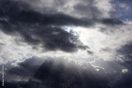 sunrays trough the clouds