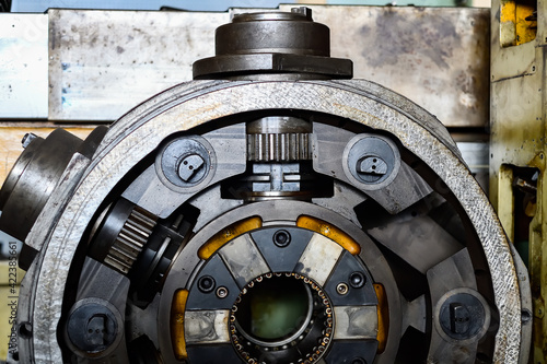 Reducer of control of feed of milling cutters of a metalworking cnc machine.