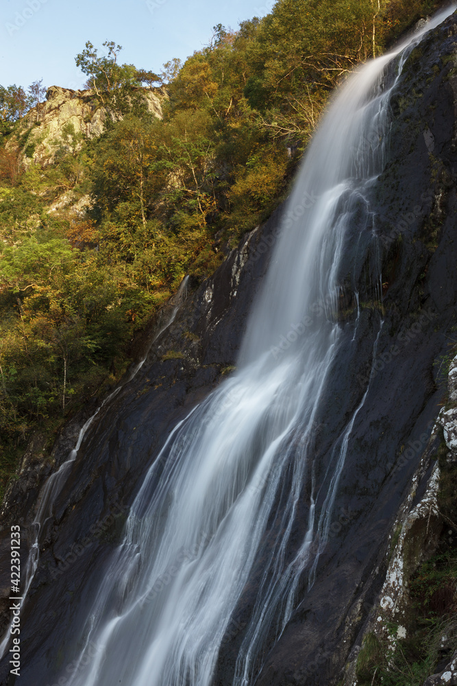 Fototapeta premium Aber Falls in autumn