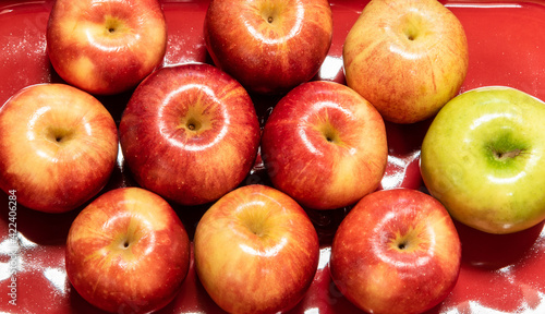 Fotografie Fresh organic apples for healthy living