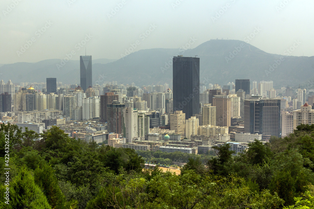 Fototapeta premium Skyline of Lanzhou, Gansu Province, China