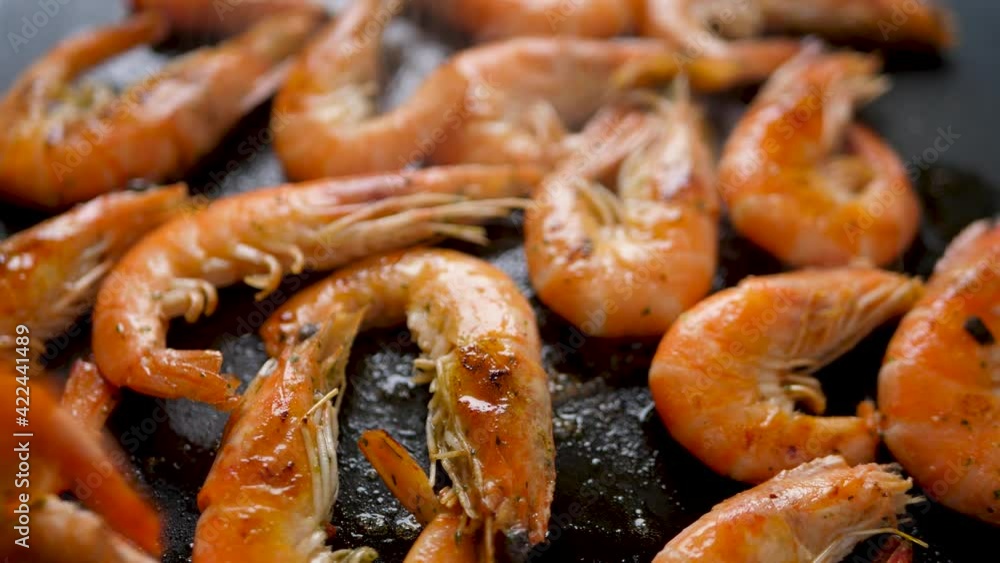 Delicious cooked shrimp on the plate Delicious cooked shrimp on the plate