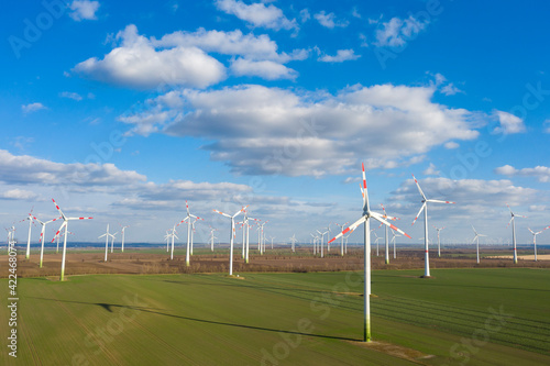 Windpark, Windräder, Windkraft photo