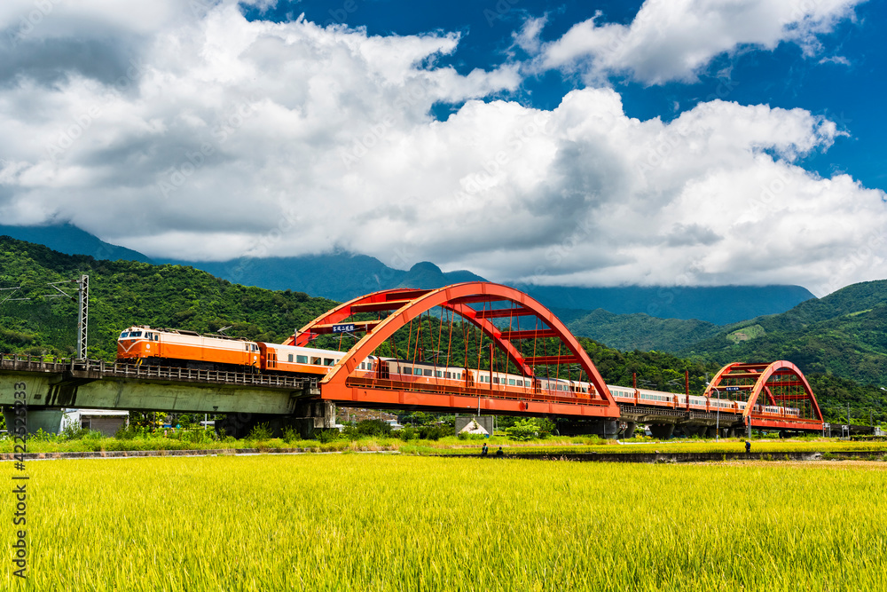 view of the kecheng bridge near Yuli railway station in Hualien, Taiwan view of the kecheng bridge near Yuli railway station in Hualien, Taiwan