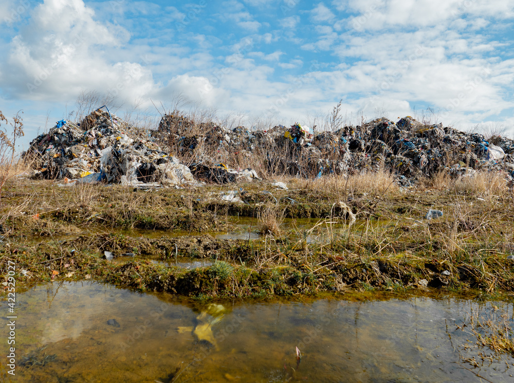 Illegal plastic dump. The toxic plastic exported from Germany is collected in empty quarries of Poland and is not recycled. Illegal plastic dump. The toxic plastic exported from Germany is collected in empty quarries of Poland and is not recycled.