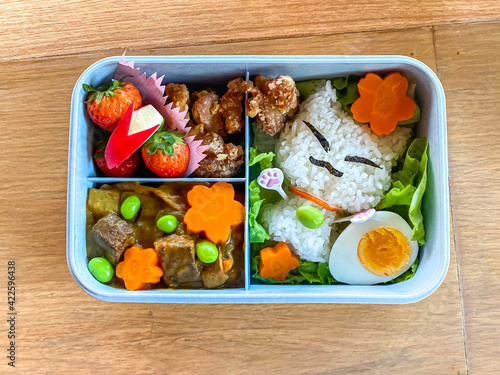Japanese cute homemade bento box