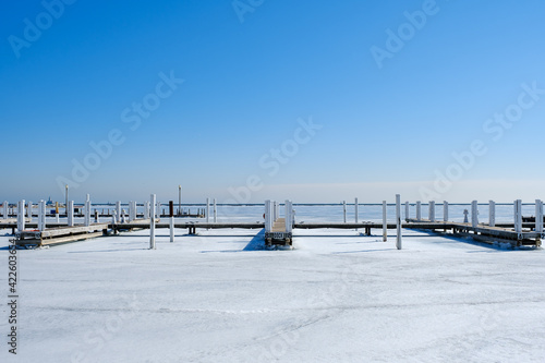 pier in winter © Kilder
