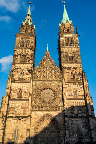 Wallpaper Mural St. Lorenz church in Nuremberg during golden hour  Torontodigital.ca