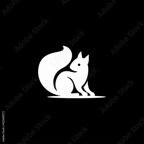 squirrel icon logo design inspiration
