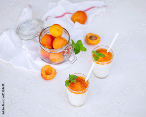apricot dessert for summer 