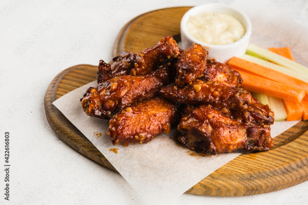 deep-fried spicy chicken wings