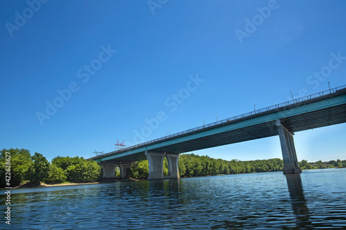 Charter Oak Bridge over the Connecticut River in Hartford in June. © duke2015