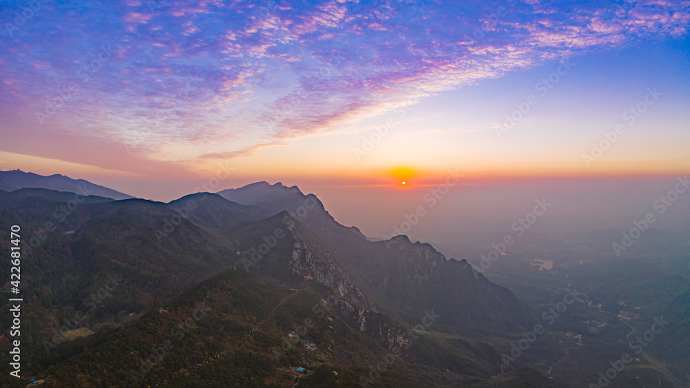 Lushan scenery under the sunset