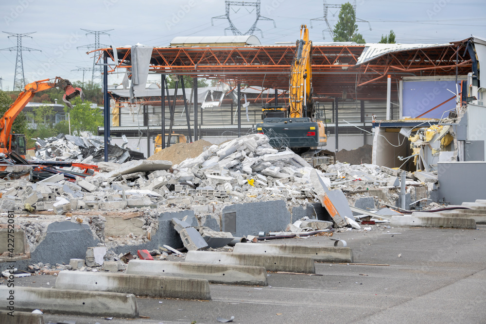 Naklejka premium Demolition machines on a construction site