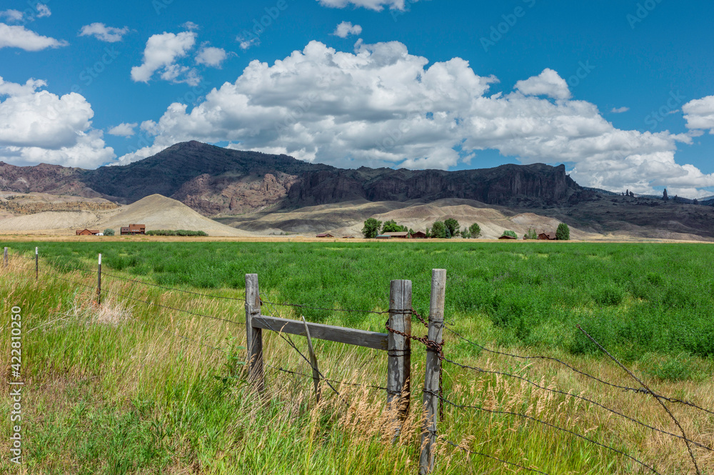 The prairie and Buffalo Bill State Park, Cody, Wyoming, USA.