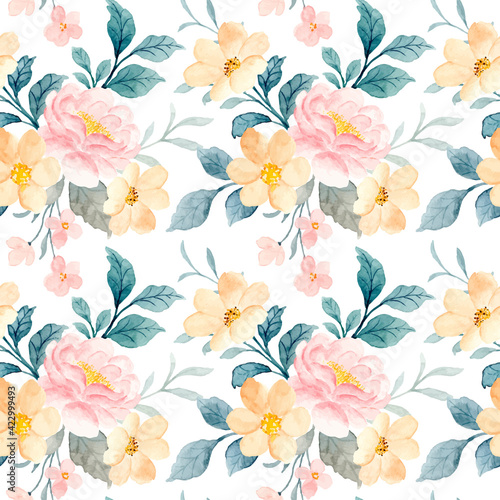 Seamless pattern of yellow and pink flower with watercolor