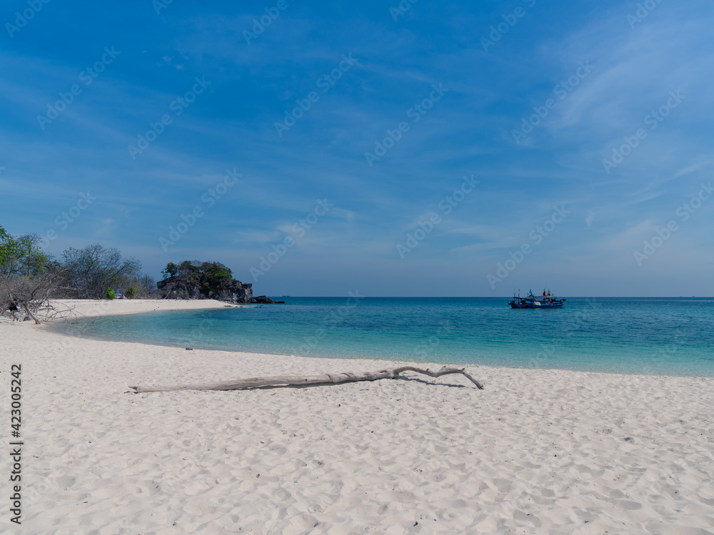 white sand beach at Khai island or Koh Khai, Satun province Thailand, place stop by on the way to Lipe island