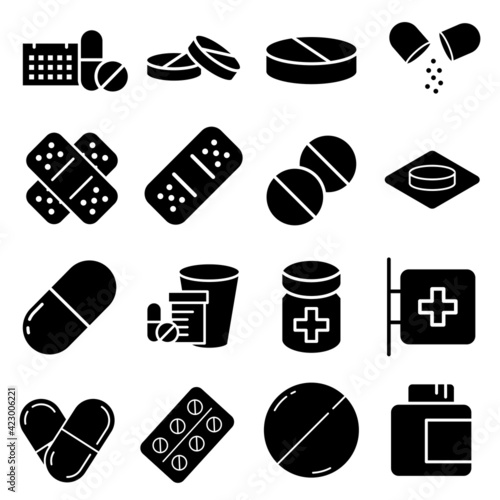 Pills icon vector set.  medicines illustrator sign collection. drugs symbol or logo.
