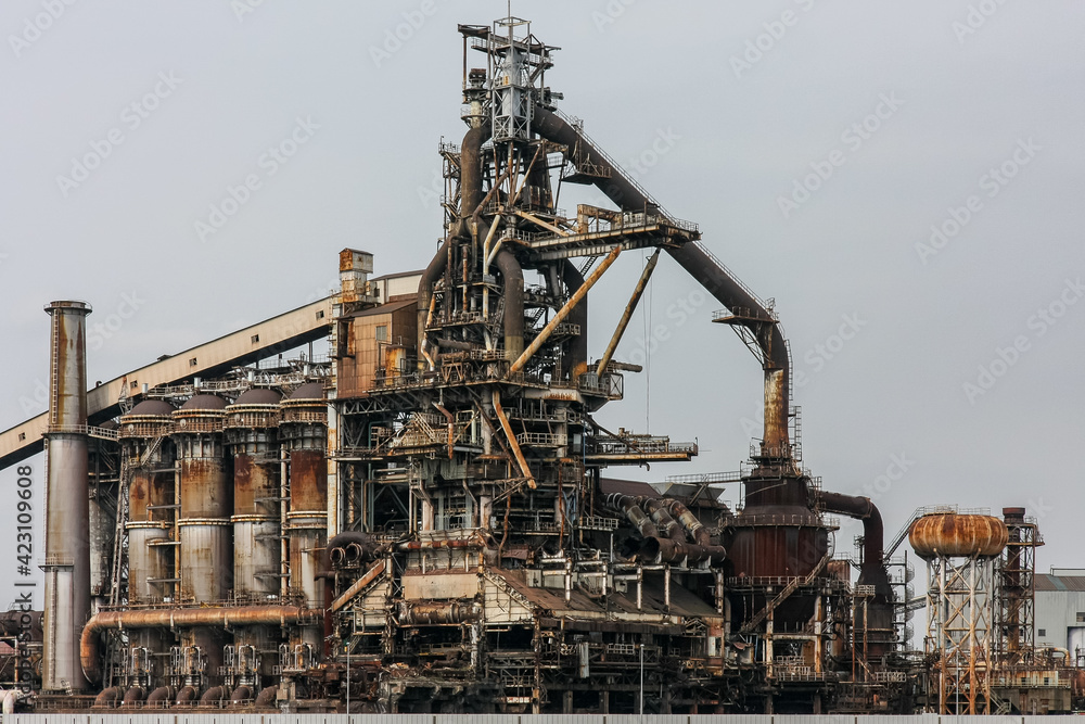 世界最大級の溶鉱炉、解体される第5高炉（蘇我市／千葉）