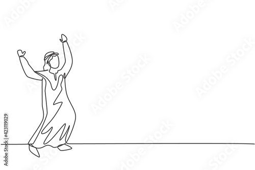 Single continuous line drawing young happy Arab business man celebrate his growth company. Business achievement. Minimalism metaphor concept. Dynamic one line draw graphic design vector illustration