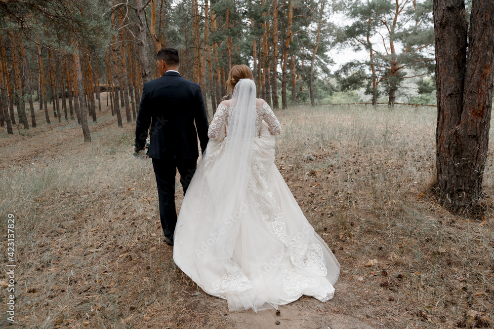 bride and groom walking bride and groom walking
