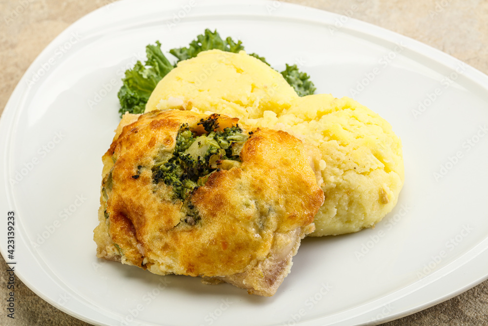 Roasted pangasius fillet with mashed potato Roasted pangasius fillet with mashed potato