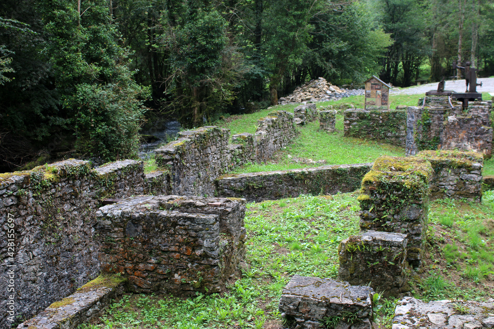 Petite Amazonie des Pyrénées Gourgue d'Asque Ancienne Scierie Stock