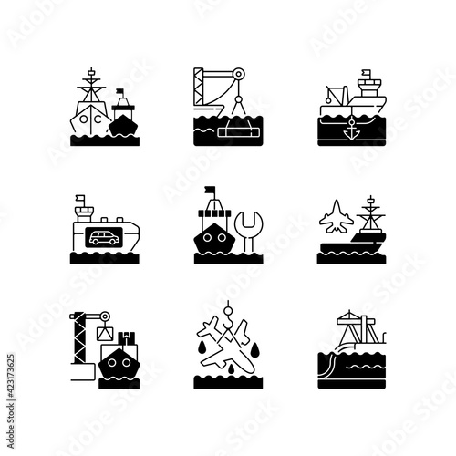 Shipping industry black linear icons set. Naval fleet. Underwater construction. Anchorage. Vehicle carrier ship. Repairing floating vessel. Glyph contour symbols. Vector isolated outline illustrations