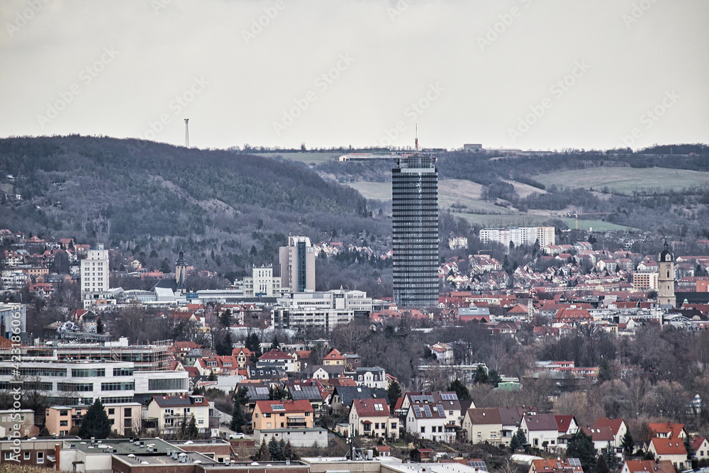 Blick auf die Innenstadt mit Hochhaus, Jena, Thüringen, Deutschland