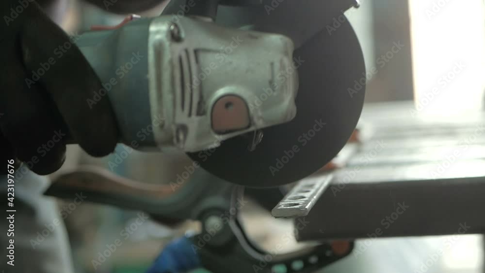 Work on a sharpening machine. Work on a sharpening machine.