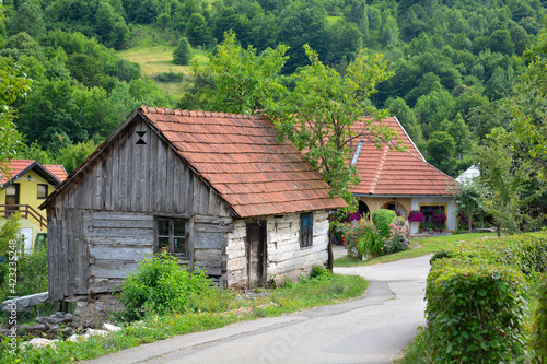 Kleine urige Blockhütte in der Slowakei