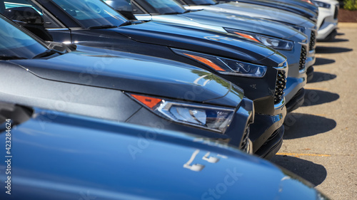 Close up shot of several luxury cars in the parking lot © SNEHIT PHOTO