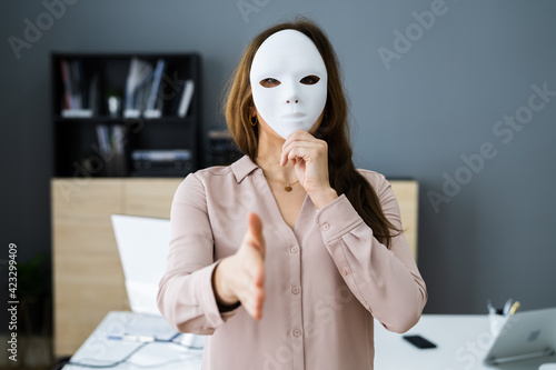 Tableau sur toile Deceitful Lying Salesmen. Business Fraud