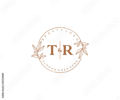 initial TR letters Beautiful floral feminine editable premade monoline logo suitable for spa salon skin hair beauty boutique and cosmetic company.