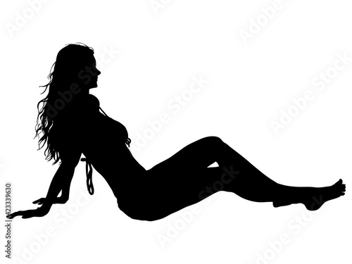 座っている水着姿の女性シルエット