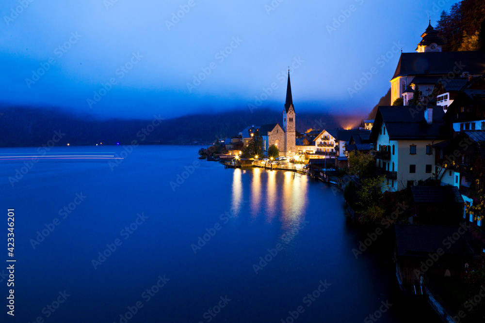 Classic view of Hallstatt lakeside town in the Alps with beautiful Hallstattersee in Autria.