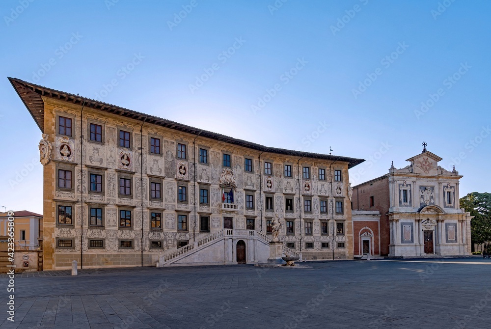 Die Piazza del Cavalieri in Pisa in der Toskana in Italien 