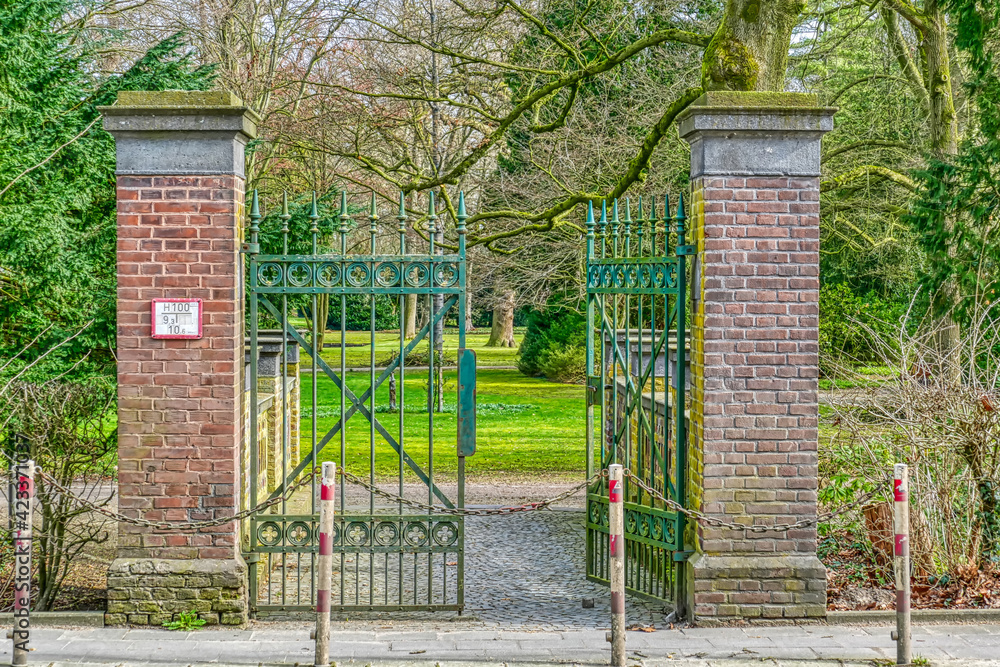 Eingang zum historischen Forstgarten am Tiergarten in Kleve