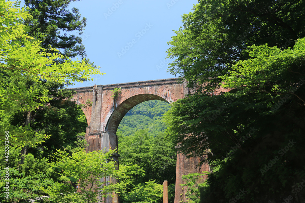 碓氷峠廃線ウォーキング アプトの道のめがね橋、安中市、群馬県、日本 碓氷峠廃線ウォーキング アプトの道のめがね橋、安中市、群馬県、日本