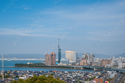 Wallpaper Mural 福岡市の街並み Torontodigital.ca