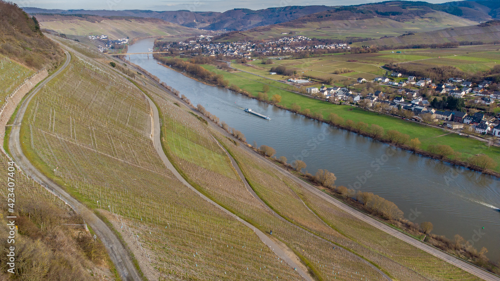Aerial view of the river Moselle valley and the villages Brauneberg and Muelheim