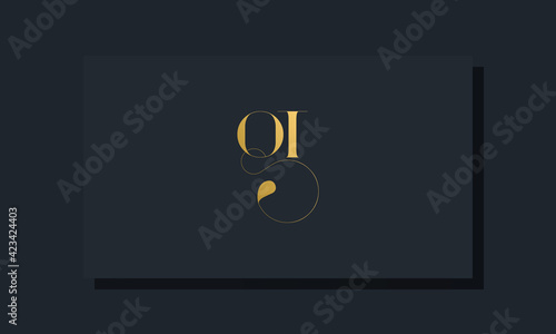 Minimal royal initial letters QT logo